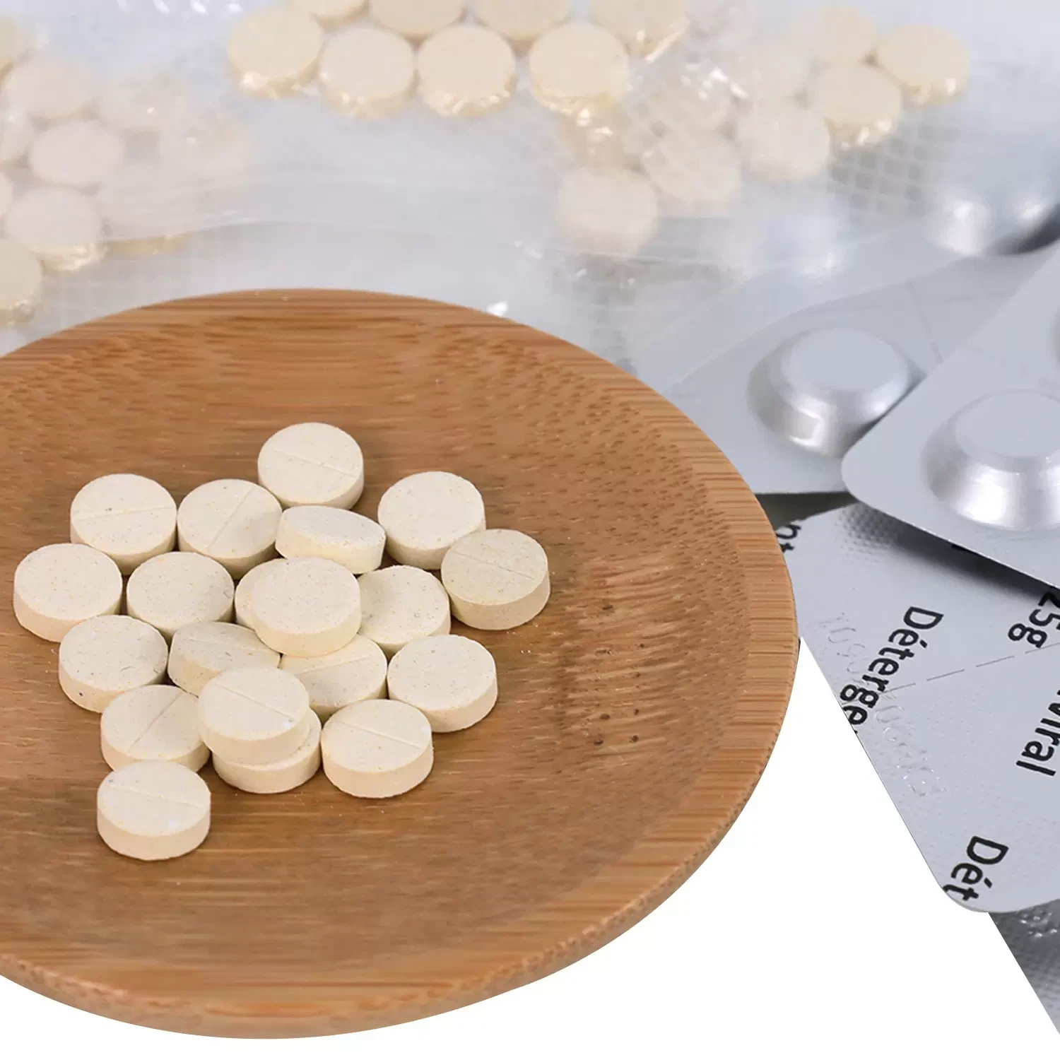 GS 441524 Powder uses | Shaanxi BLOOM Tech Co., Ltd GS 441524 Powder uses | Shaanxi BLOOM Tech Co., Ltd